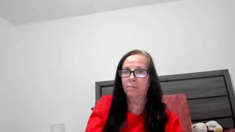 verysassypeachgoddess online show from 12.17.25