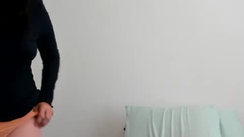 Snapshot of verysassypeachgoddess chatting on 03.03.26 verysassypeachgoddess online show from 03.03.26