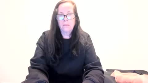 Snapshot of verysassypeachgoddess chatting on 03.16.26 verysassypeachgoddess online show from 03.16.26