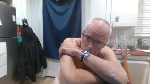 Snapshot of verysmallpeni chatting on 12.15.24 verysmallpeni online show from 12.15.24