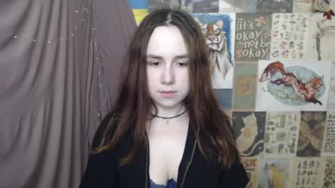 Snapshot of veryveryvery_shy chatting on 03.11.26 veryveryvery_shy online show from 03.11.26