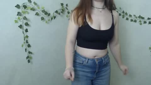 Snapshot of veryveryvery_shy chatting on 03.20.26 veryveryvery_shy online show from 03.20.26