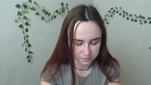 Snapshot of veryveryvery_shy chatting on 03.21.26 veryveryvery_shy online show from 03.21.26