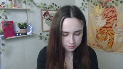 Snapshot of veryveryvery_shy chatting on 04.04.26 veryveryvery_shy online show from 04.04.26