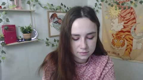 Snapshot of veryveryvery_shy chatting on 04.06.26 veryveryvery_shy online show from 04.06.26