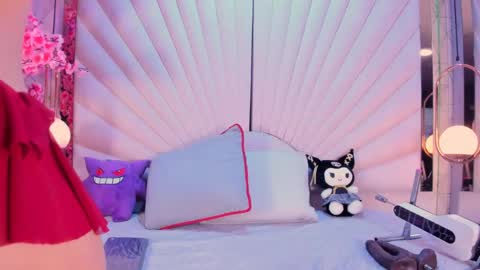 Snapshot of vespervelvet chatting on 05.04.26 Vesper Velvet online show from 05.04.26
