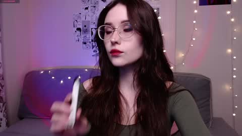 Snapshot of vetta_dey chatting on 01.11.25 Iva online show from 01.11.25