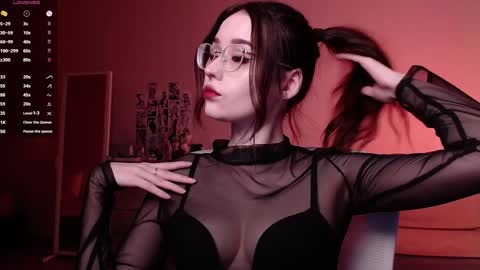 Snapshot of vetta_dey chatting on 02.01.25 Iva online show from 02.01.25