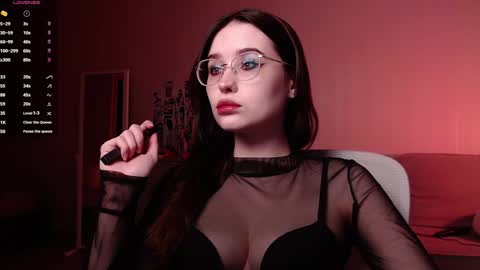 Snapshot of vetta_dey chatting on 02.08.25 Iva online show from 02.08.25