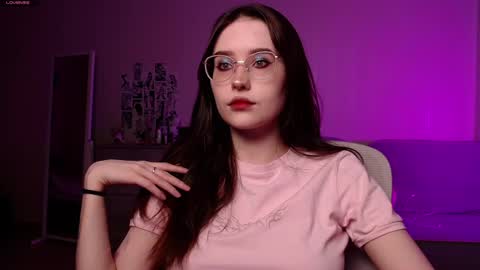 Snapshot of vetta_dey chatting on 02.17.25 Iva online show from 02.17.25