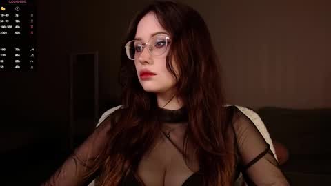 Snapshot of vetta_dey chatting on 09.30.25 Iva online show from 09.30.25