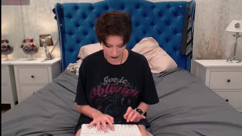 Via online show from 12.18.25