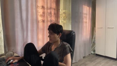 vialeras online show from 11.18.25