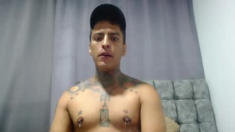 Snapshot of vicctorzc chatting on 06.07.26 Victor cardenas online show from 06.07.26
