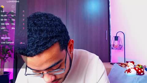 Vic online show from 12.23.24