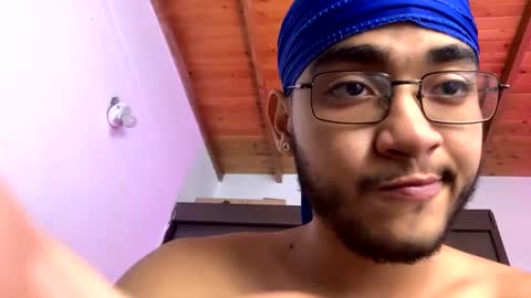 Vic online show from 12.28.24