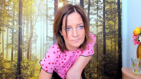 ViciousQueenu can call me Laura online show from 02.28.25