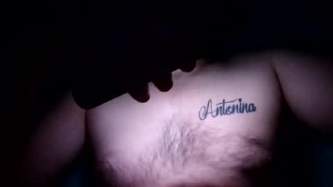 Snapshot of viciouzz1 chatting on 11.11.25 viciouzz1 online show from 11.11.25