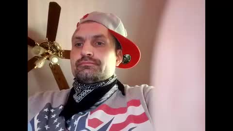 Snapshot of viciouzz1 chatting on 11.27.25 viciouzz1 online show from 11.27.25