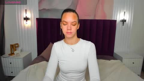 vickie_smith online show from 11.17.25