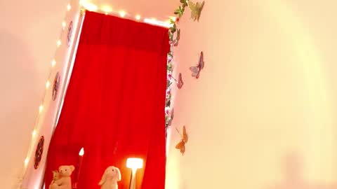 Vicky  online show from 12.29.24