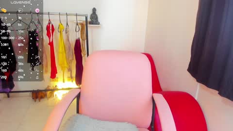 Vicky online show from 01.25.25