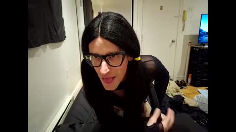 vicky_crossdresser online show from 10.22.25