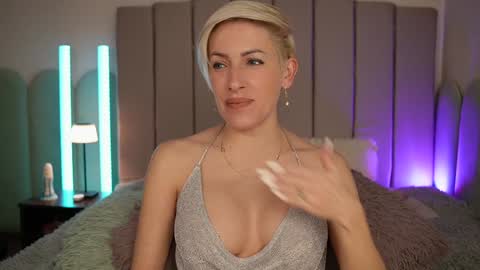 vickysecret96 online show from 01.02.25