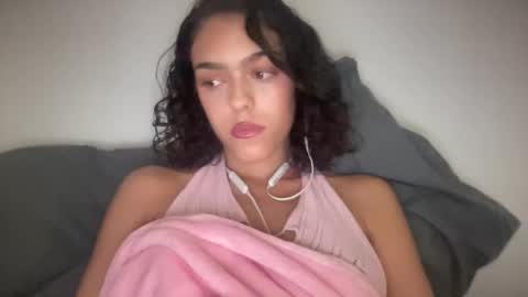 Goddess Victory  online show from 01.07.25