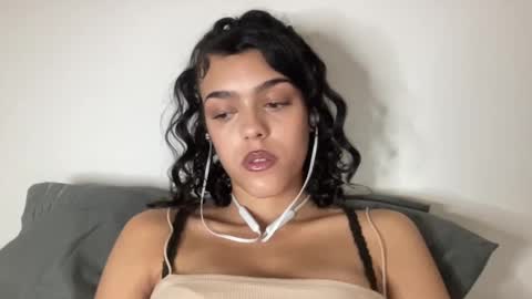 Goddess Victory  online show from 01.12.25