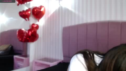 Snapshot of victoria017 chatting on 02.20.25 Victoria  online show from 02.20.25