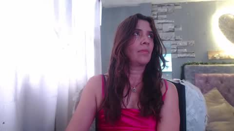 Hi guys   Im victoria  Be the one who can control me in PVT online show from 12.22.24