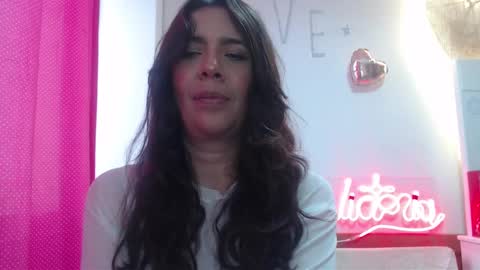 Hi guys   Im victoria  Be the one who can control me in PVT online show from 03.08.25