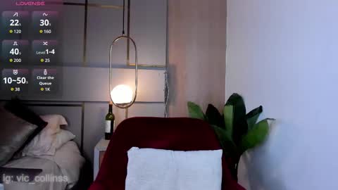 Victoria Collins online show from 03.04.26