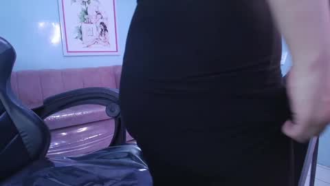 Victoria online show from 09.18.25