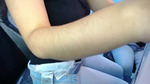 Snapshot of victoria_hernandez_t chatting on 02.03.26 Victoria online show from 02.03.26