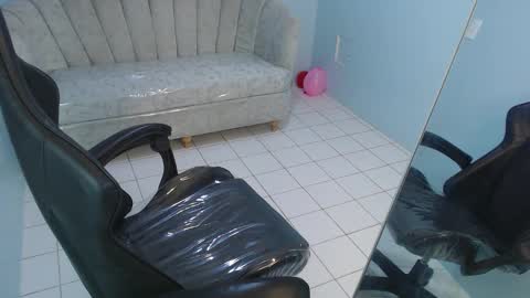 Snapshot of victoria_hernandez_t chatting on 02.21.26 Victoria online show from 02.21.26