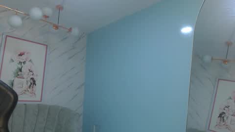 Snapshot of victoria_hernandez_t chatting on 03.16.26 Victoria online show from 03.16.26