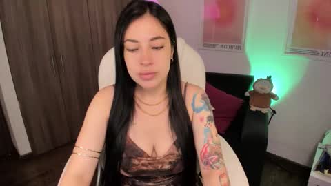 Victoria  online show from 11.11.25