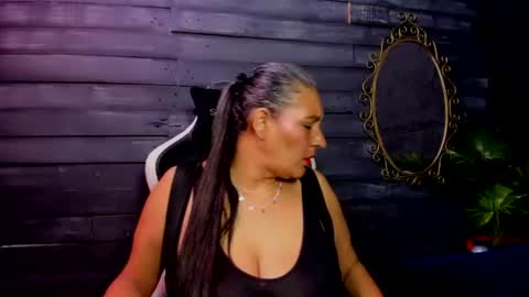 Snapshot of victoria_kyler chatting on 06.29.26 VICK online show from 06.29.26