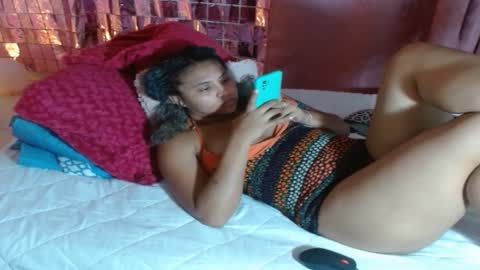 VICKY online show from 02.23.25