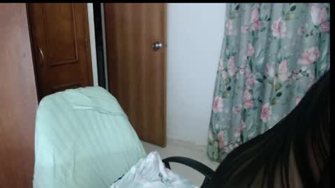 Snapshot of victoria_milf06 chatting on 04.26.26 victoria online show from 04.26.26