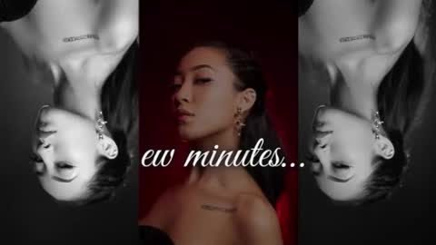 Snapshot of victoria_ricci_a chatting on 11.11.25 Victoria online show from 11.11.25