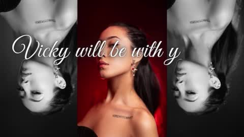 Snapshot of victoria_ricci_a chatting on 11.22.25 Victoria online show from 11.22.25