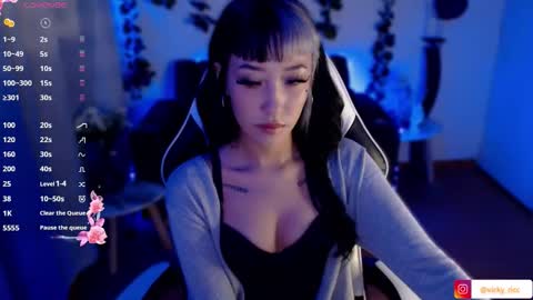 Snapshot of victoria_ricci_a chatting on 01.05.26 Victoria online show from 01.05.26