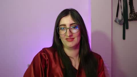 Victoria online show from 09.23.25