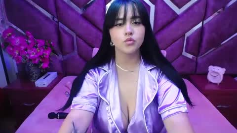 Victoria online show from 02.04.25