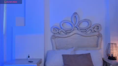 victoria  online show from 12.05.24