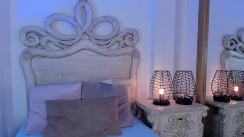 victoria  online show from 12.14.24