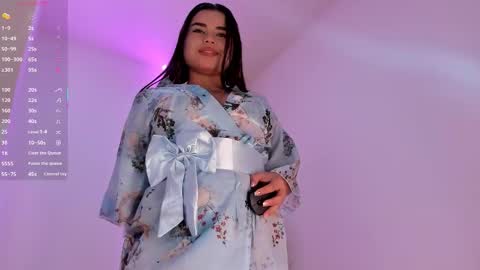 victoria  online show from 11.02.25